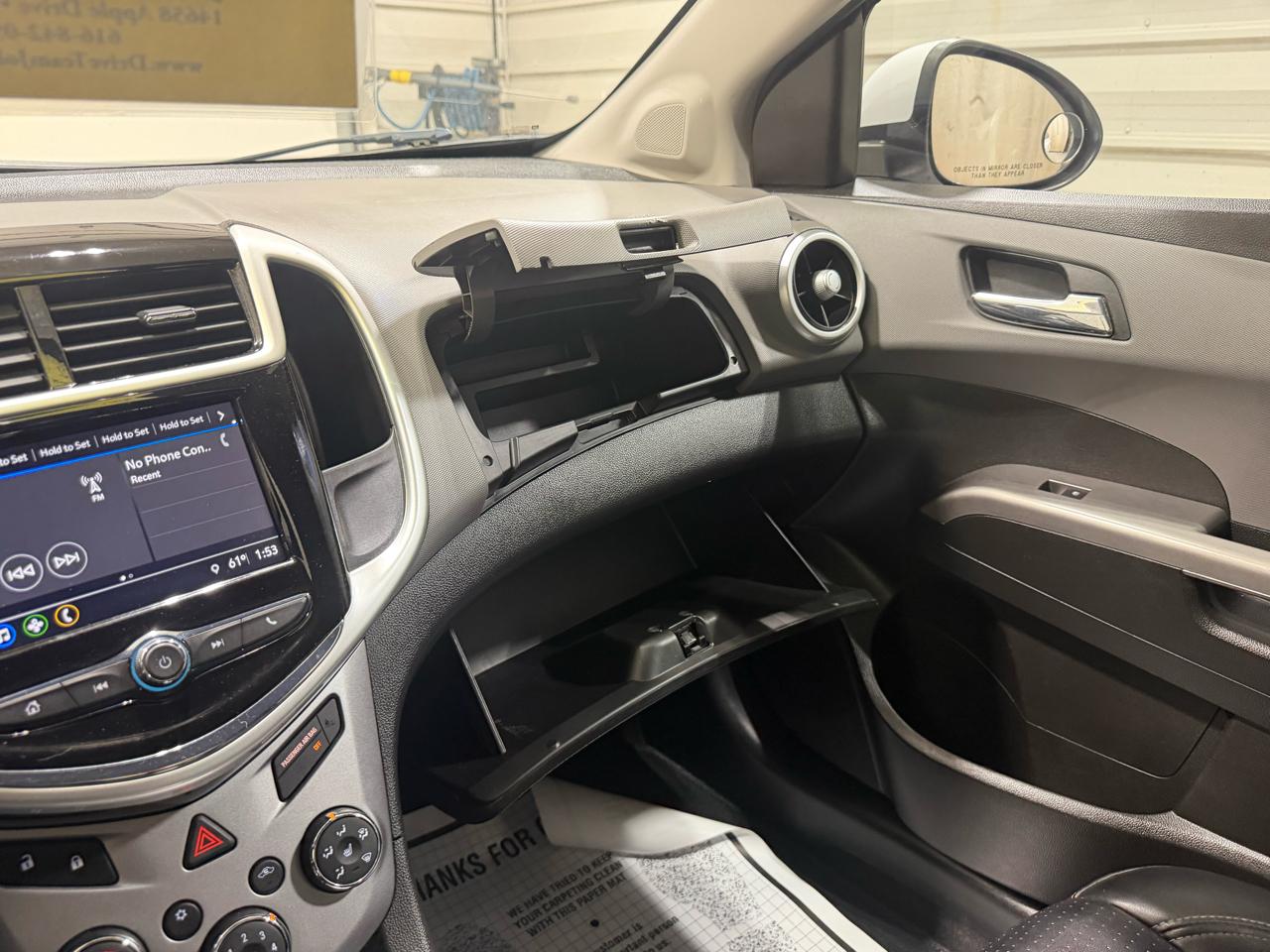 Chevrolet Sonic 4dr Sdn Auto Premier 2018