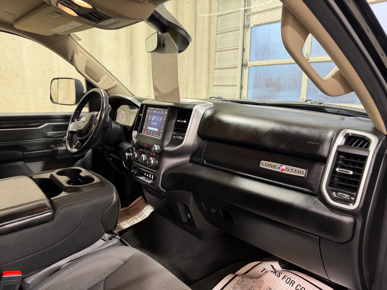 RAM 1500 Lone Star 4x4 Crew Cab 5'7" Box 2020