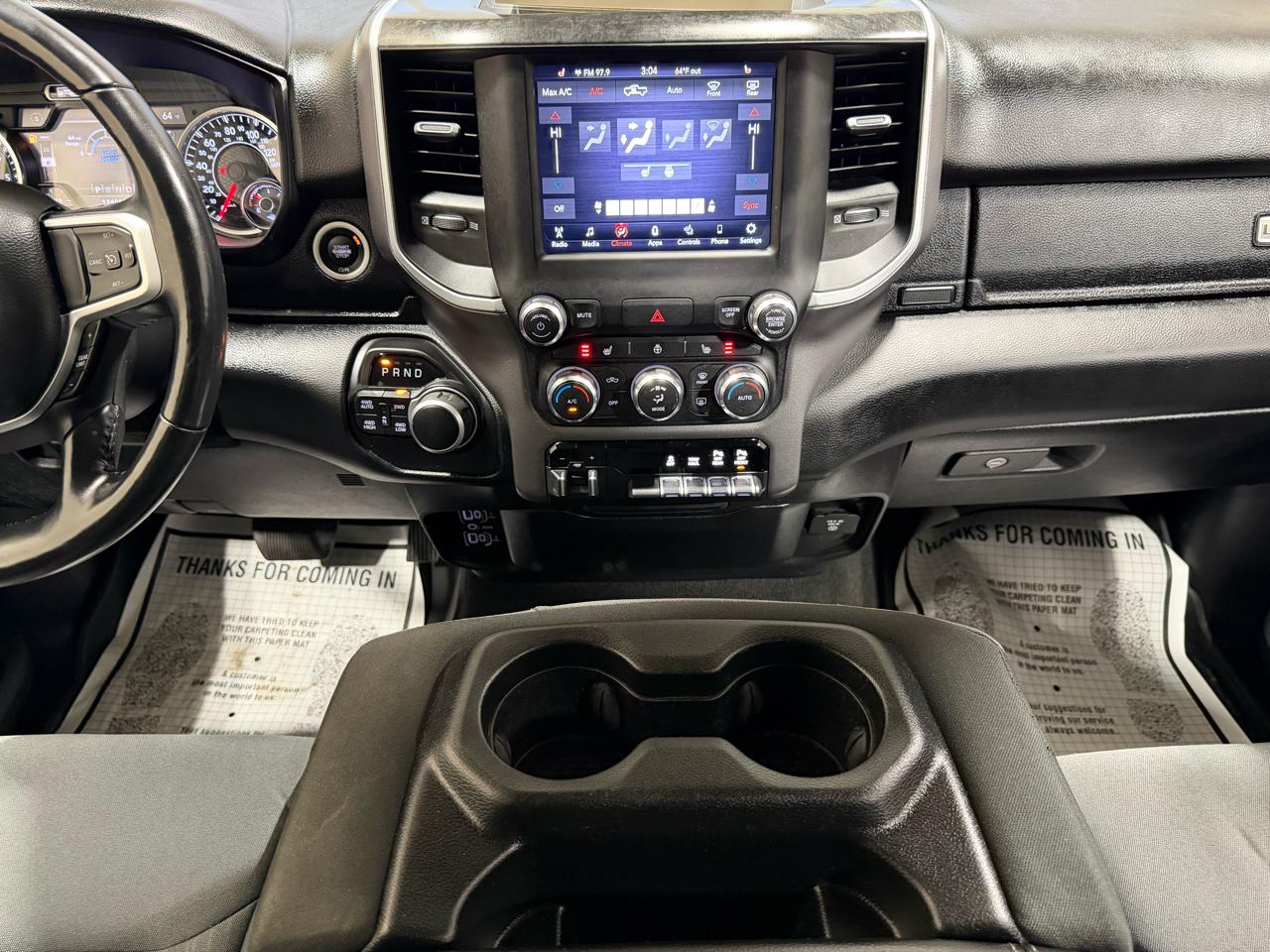 RAM 1500 Lone Star 4x4 Crew Cab 5'7" Box 2020