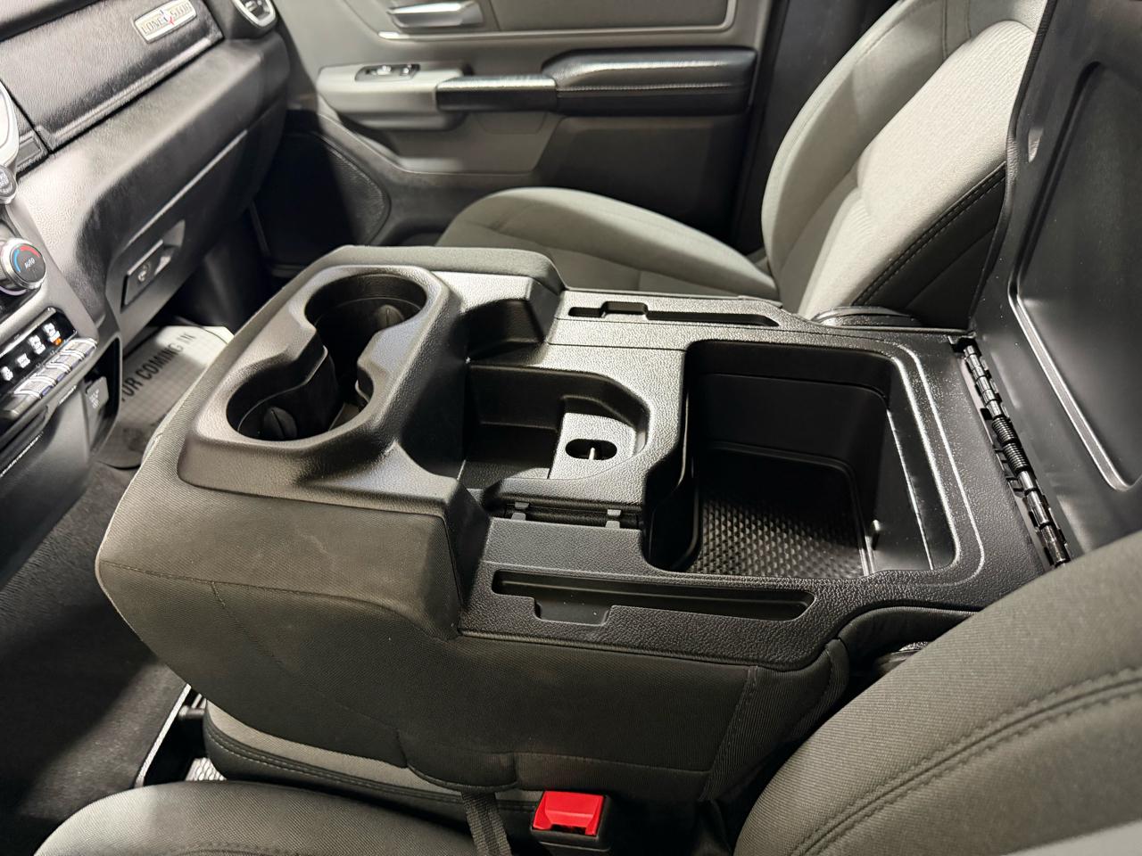 RAM 1500 Lone Star 4x4 Crew Cab 5'7" Box 2020