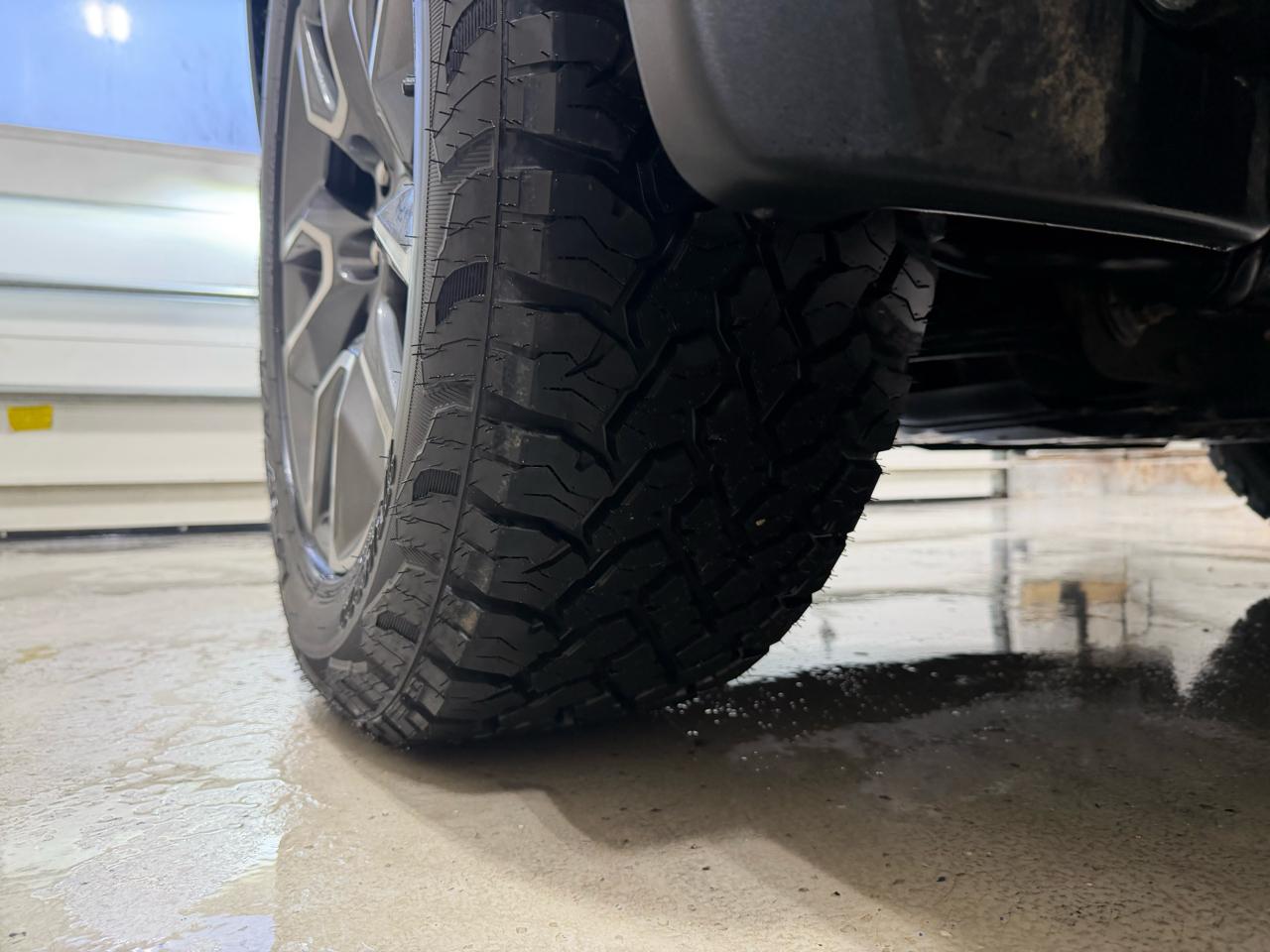 Chevrolet Silverado 1500 4WD Crew Cab 147" LT w/2FL 2023