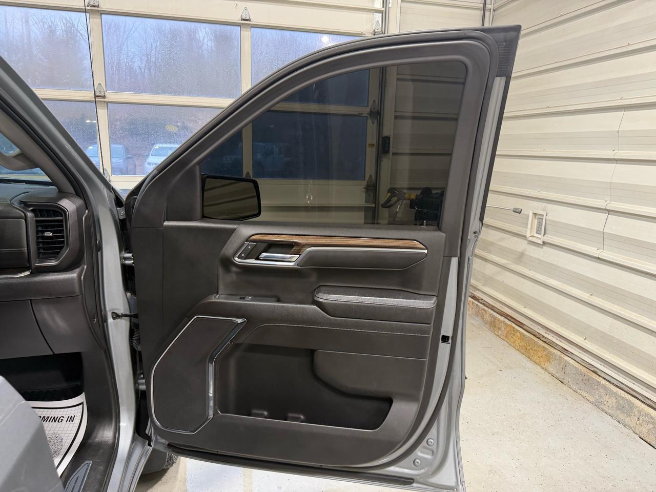 Chevrolet Silverado 1500 4WD Crew Cab 147" LT w/2FL 2023