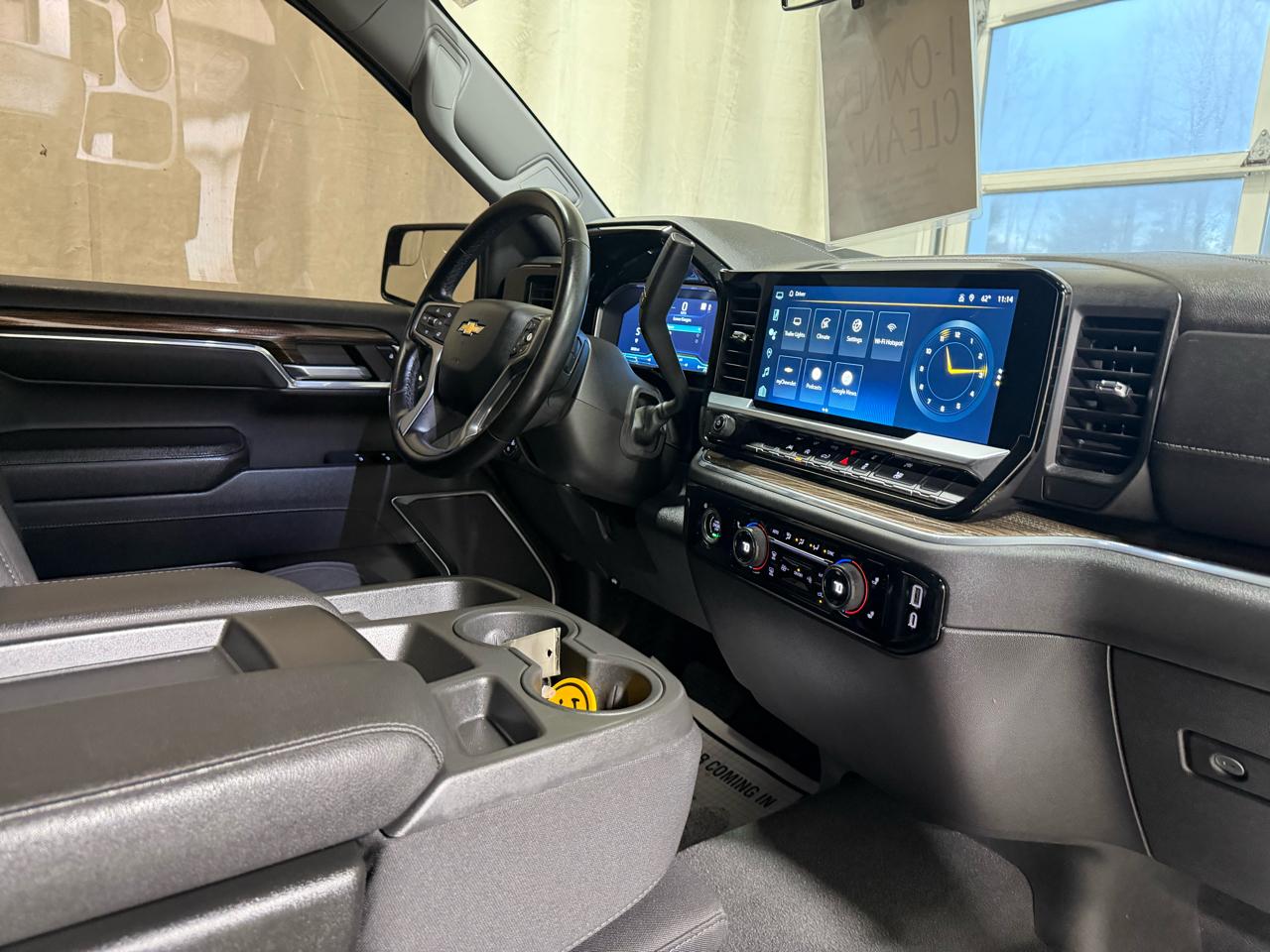 Chevrolet Silverado 1500 4WD Crew Cab 147" LT w/2FL 2023