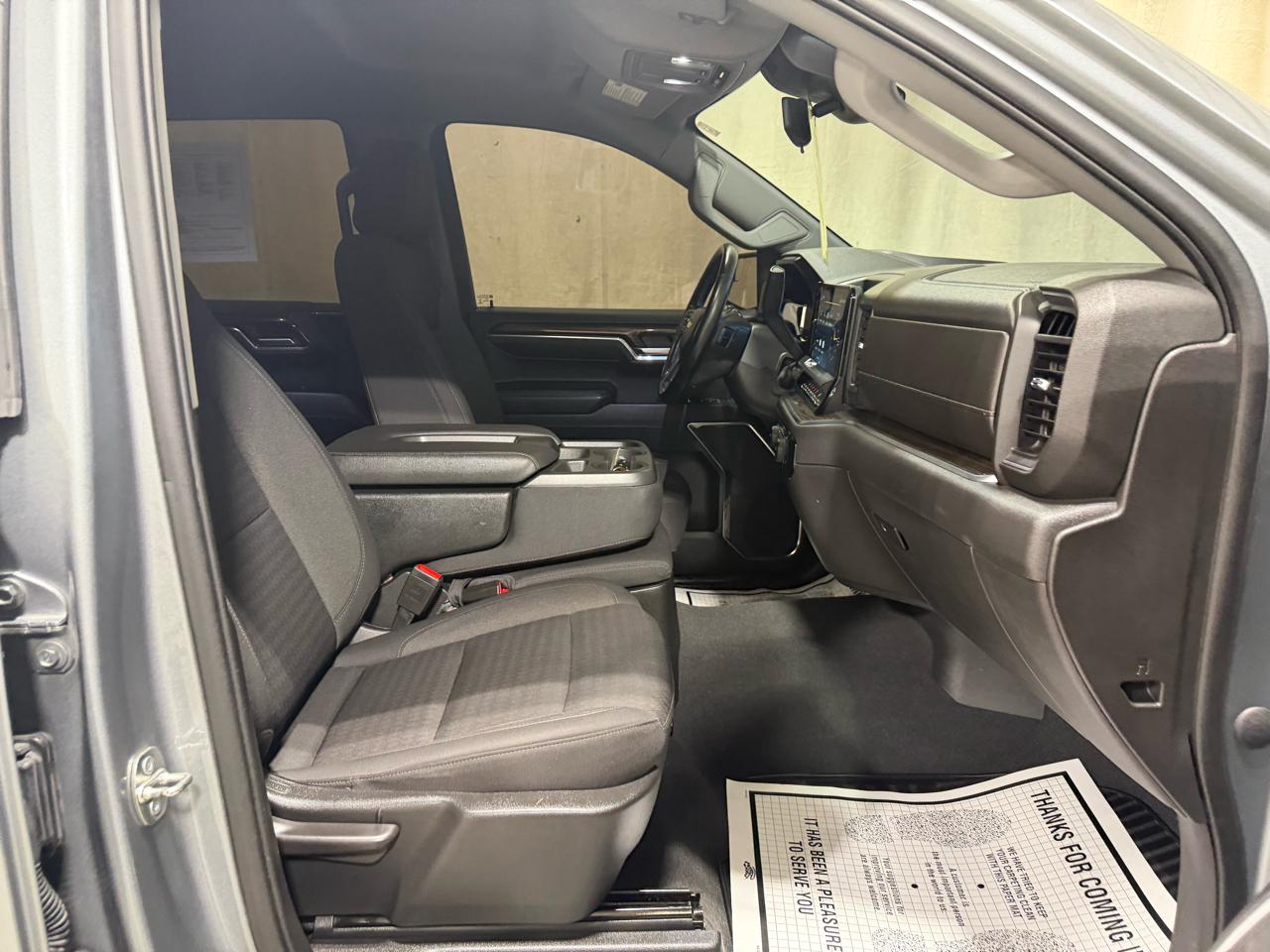 Chevrolet Silverado 1500 4WD Crew Cab 147" LT w/2FL 2023