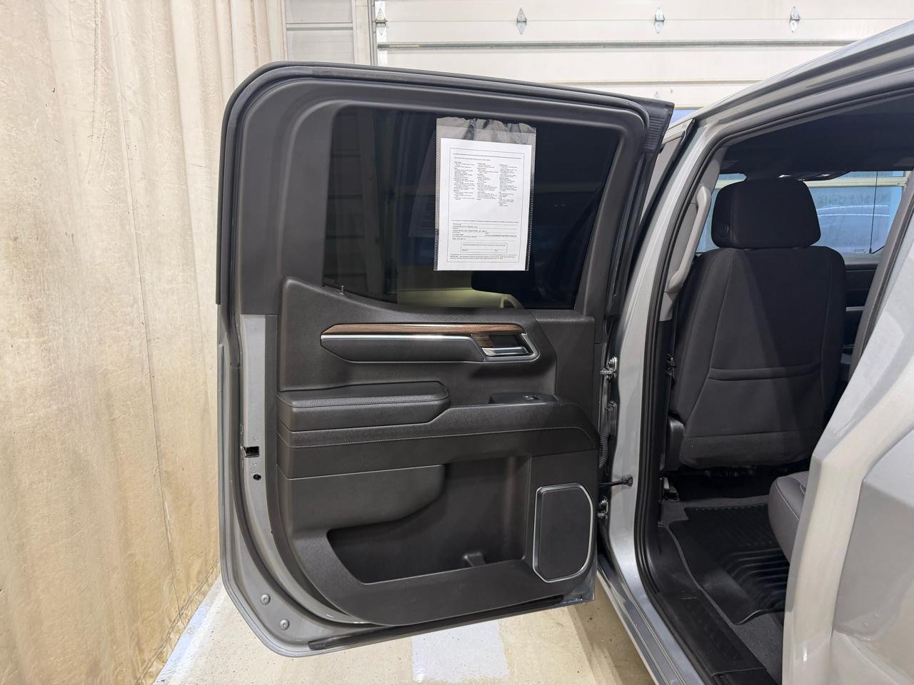 Chevrolet Silverado 1500 4WD Crew Cab 147" LT w/2FL 2023