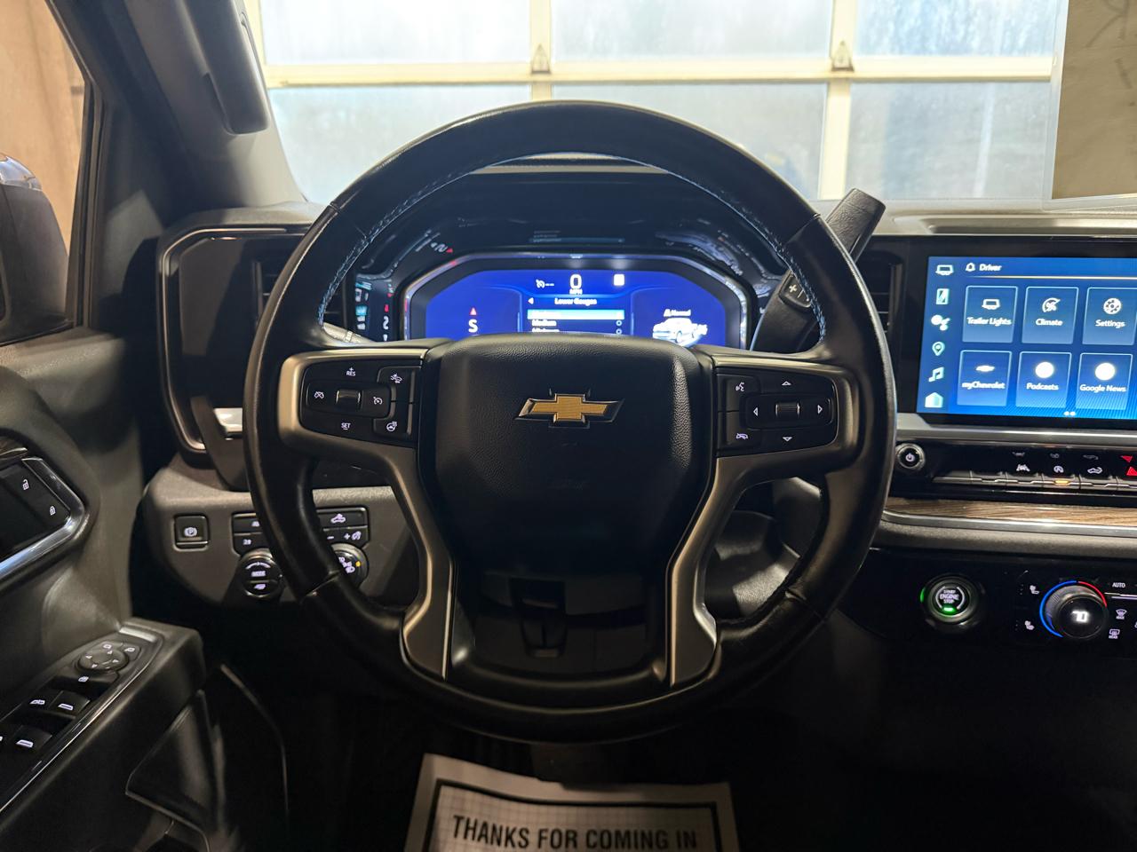 Chevrolet Silverado 1500 4WD Crew Cab 147" LT w/2FL 2023