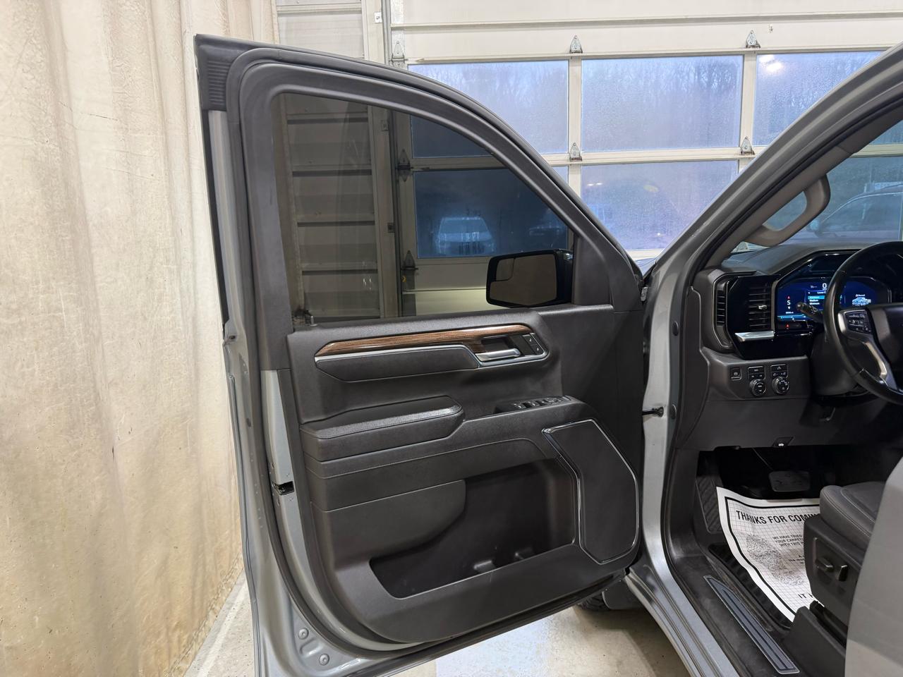 Chevrolet Silverado 1500 4WD Crew Cab 147" LT w/2FL 2023