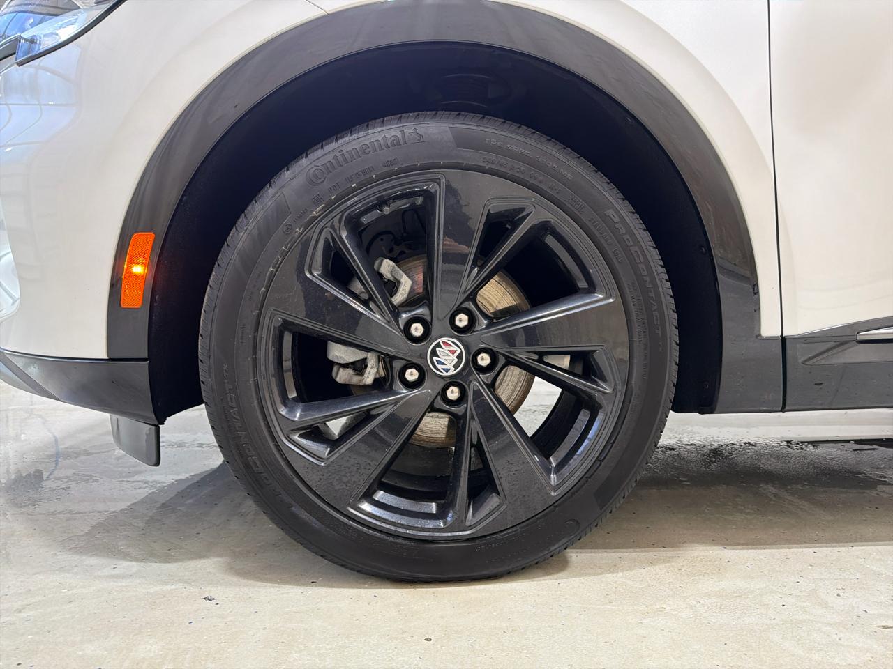 Buick Envision FWD 4dr Essence 2023