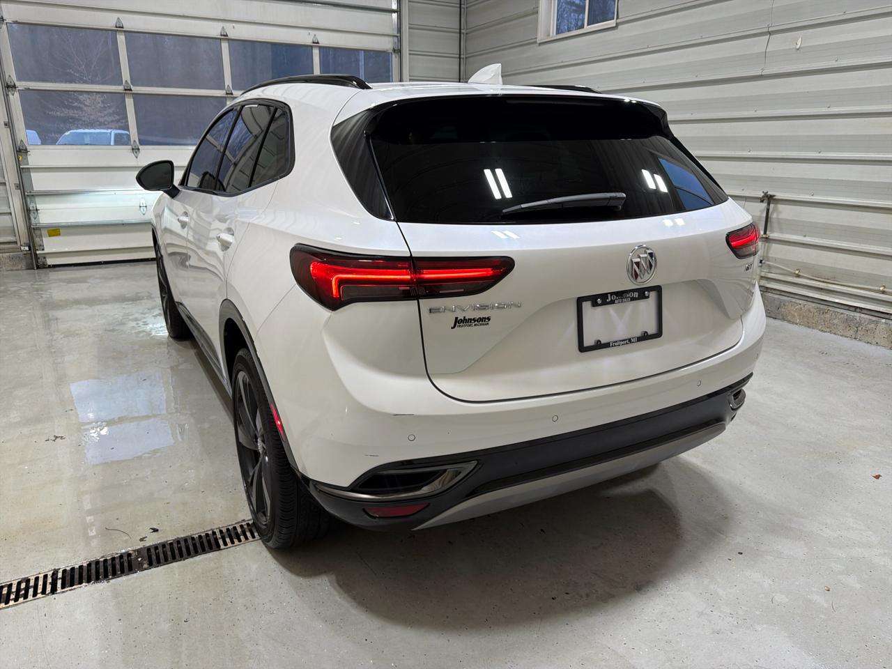 Buick Envision FWD 4dr Essence 2023