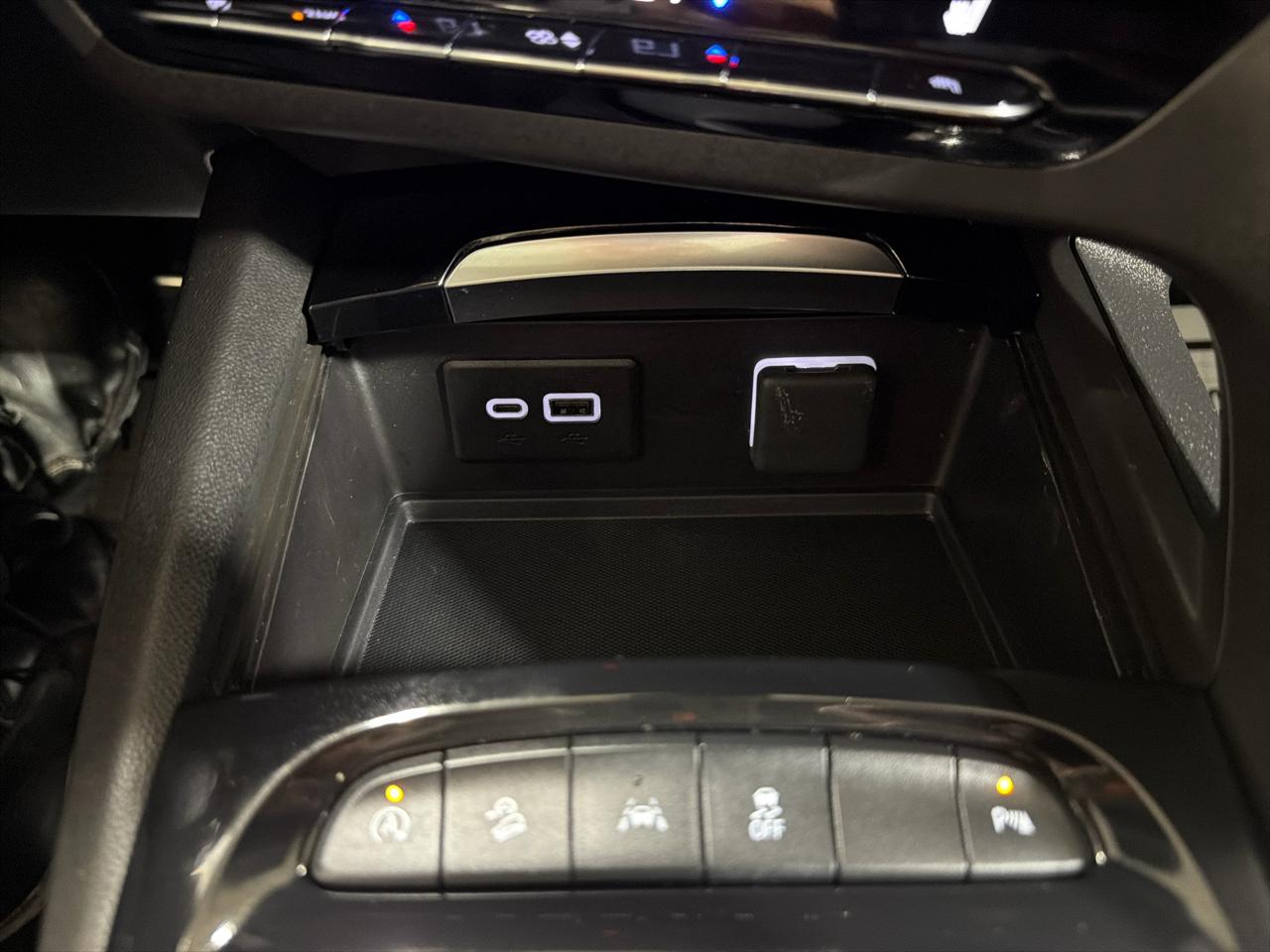 Buick Envision AWD 4dr Sport Touring 2023