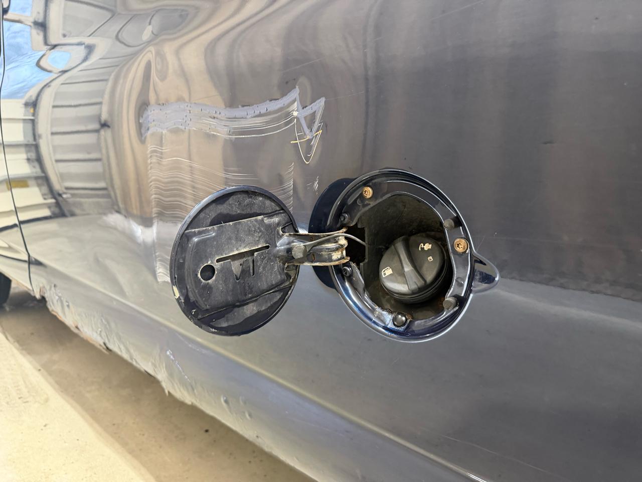 Chevrolet Express Cargo Van RWD 2500 155" 2007