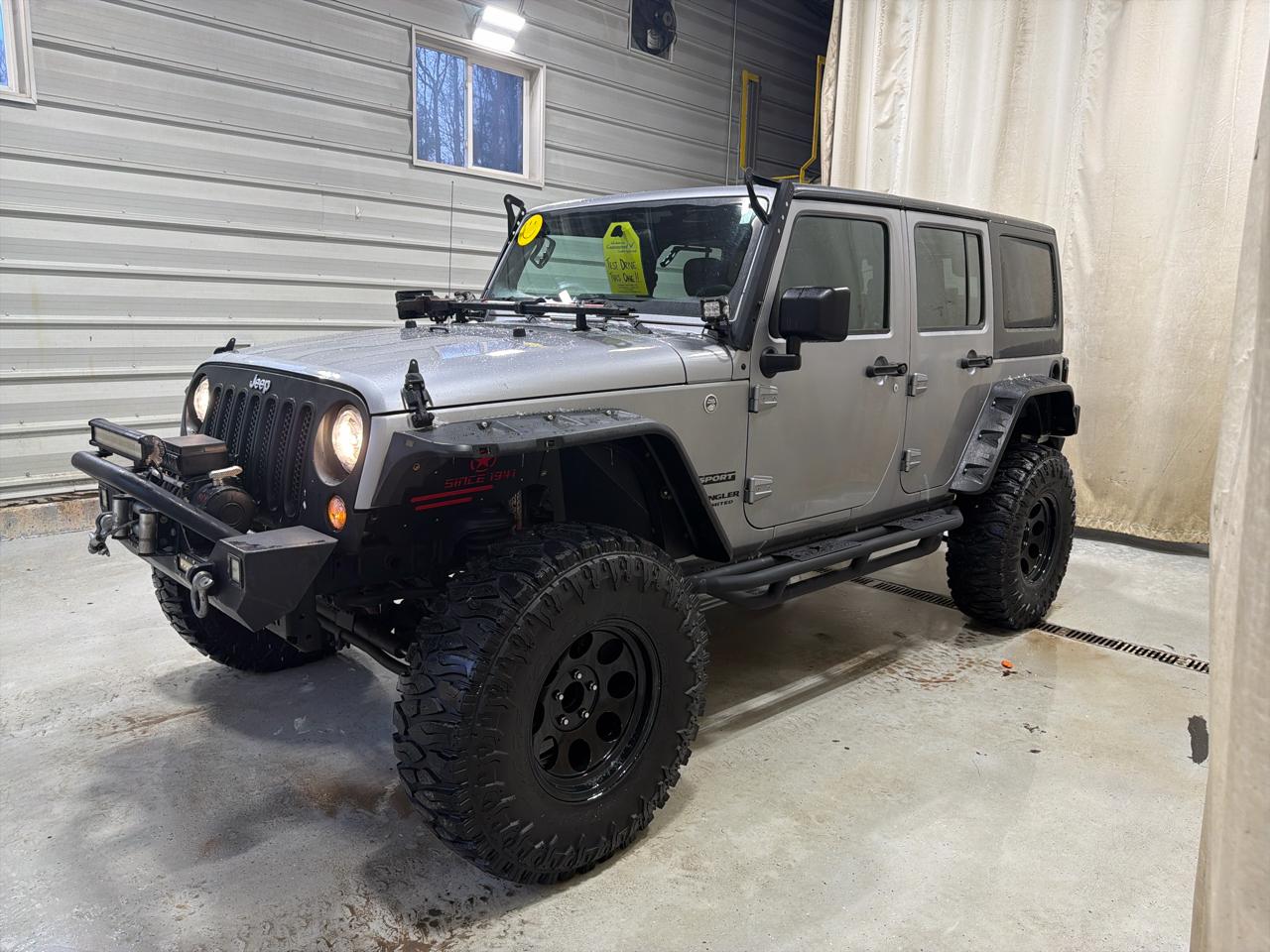 Jeep Wrangler Unlimited Sport 4x4 2017