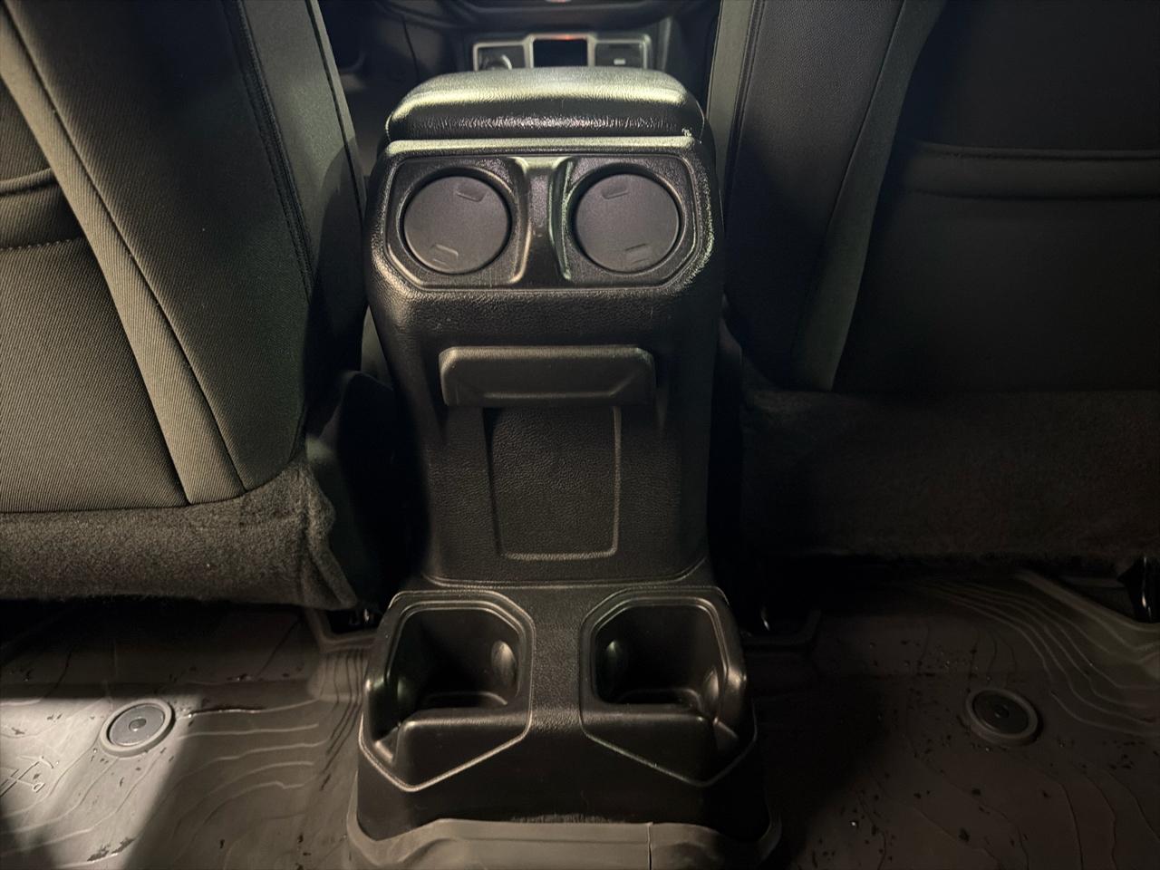 Jeep Wrangler Unlimited Sport 4x4 2018