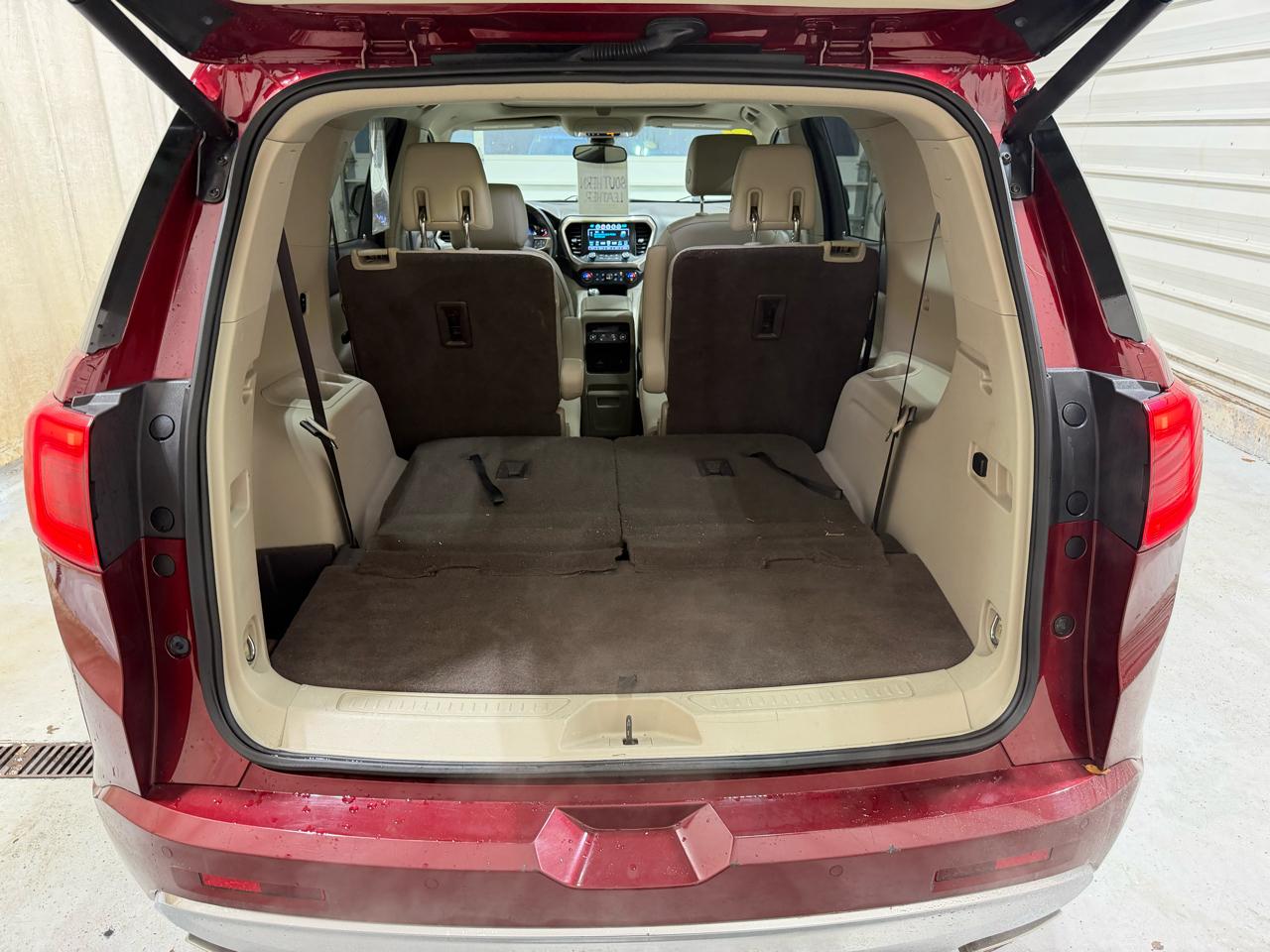 GMC Acadia FWD 4dr Denali 2017