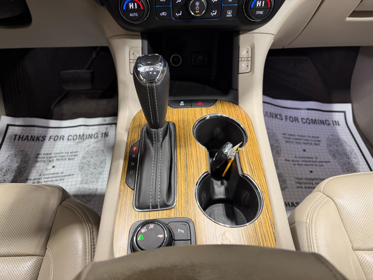 GMC Acadia FWD 4dr Denali 2017