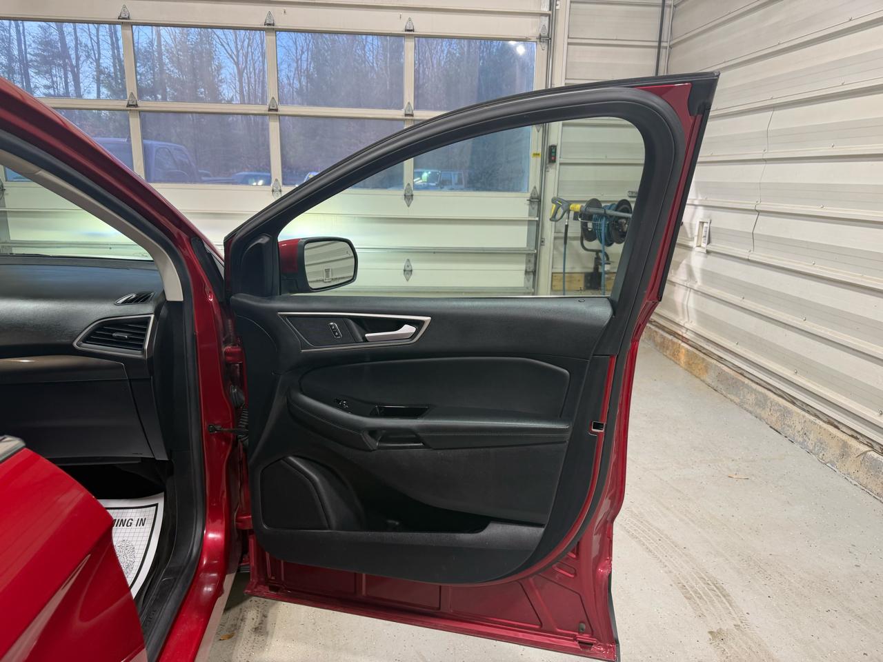 Ford Edge SEL AWD 2020