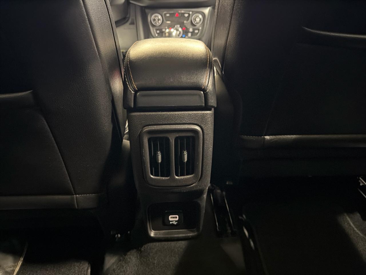 Jeep Compass Latitude FWD 2020