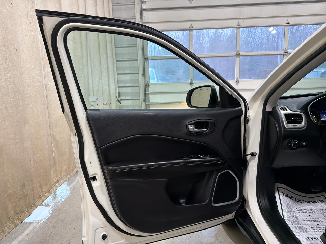 Jeep Compass Latitude FWD 2020