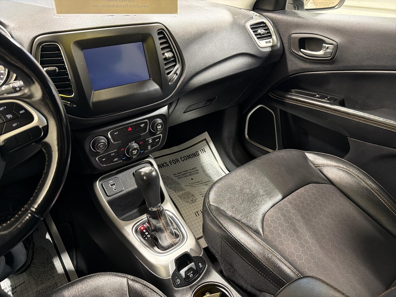 Jeep Compass Latitude FWD 2020