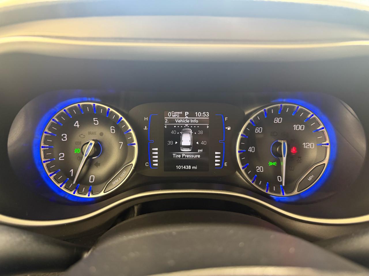 Chrysler Pacifica Touring L FWD 2020