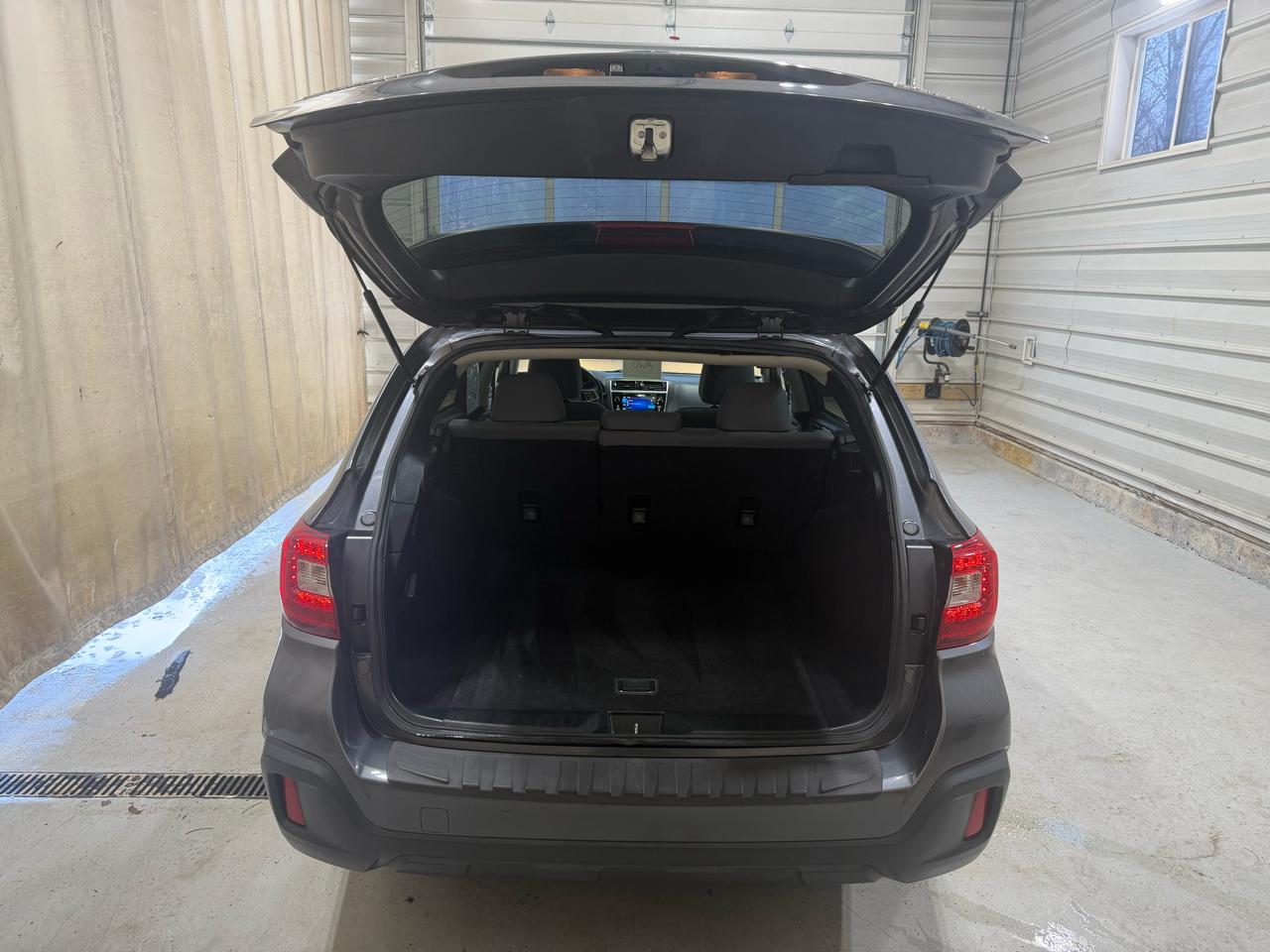 Subaru Outback 2.5i Premium 2019