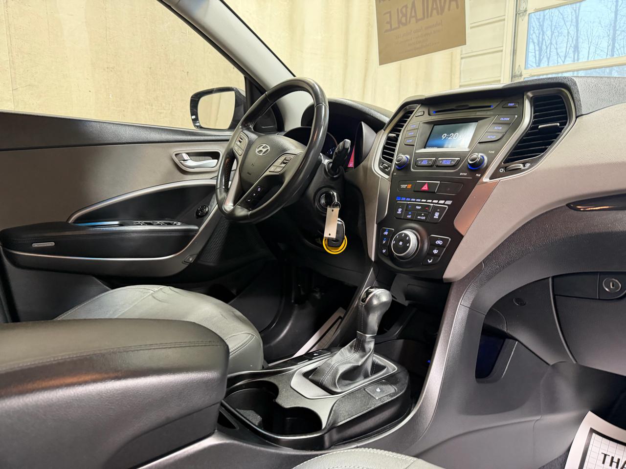 Hyundai Santa Fe Sport FWD 4dr 2.4 2014