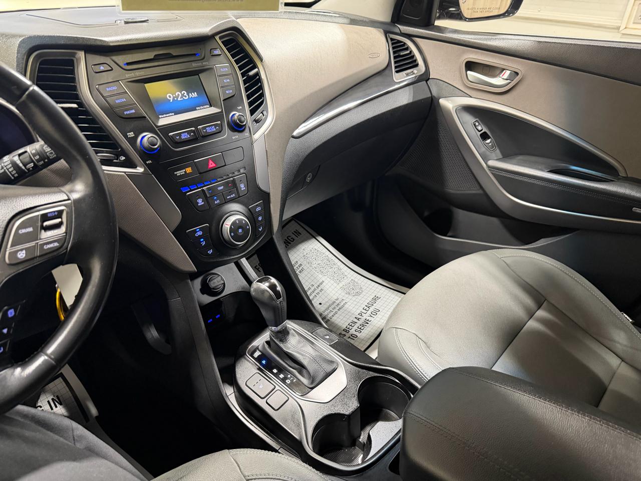 Hyundai Santa Fe Sport FWD 4dr 2.4 2014