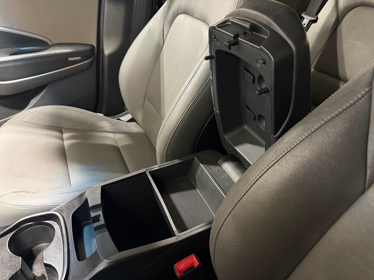 Hyundai Santa Fe Sport FWD 4dr 2.4 2014