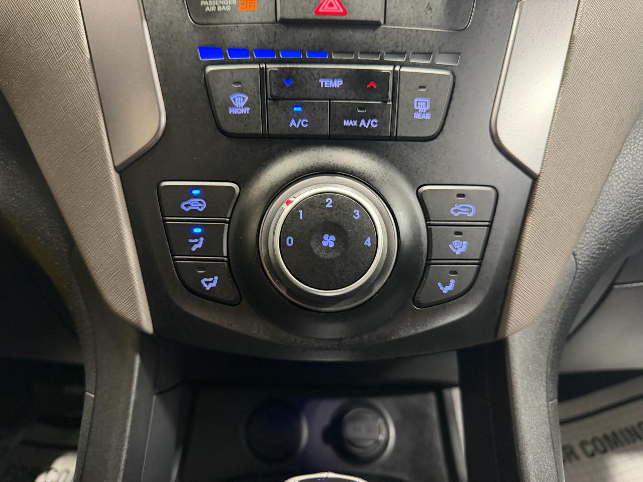 Hyundai Santa Fe Sport FWD 4dr 2.4 2014