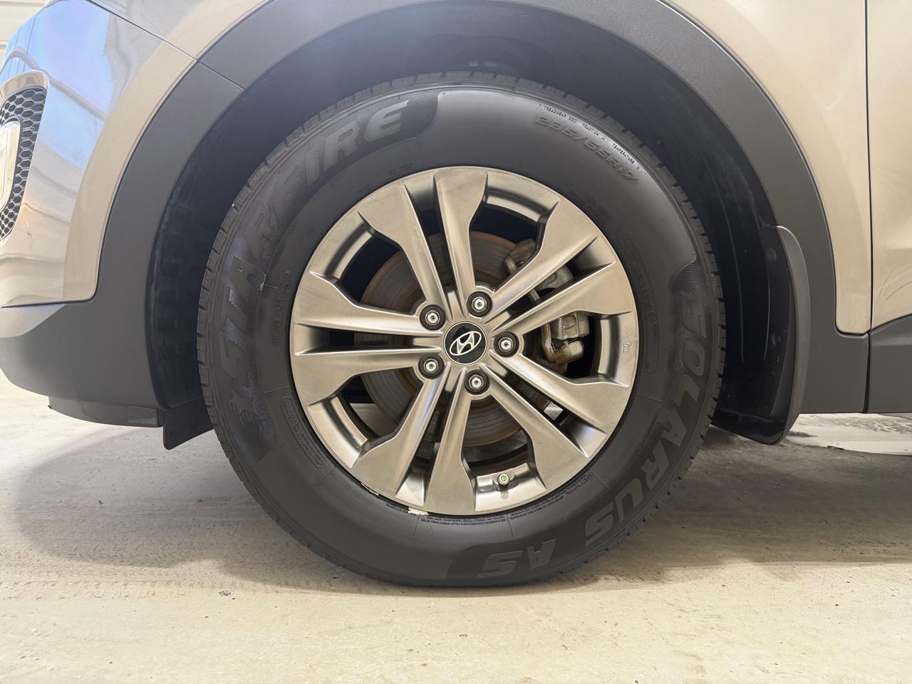 Hyundai Santa Fe Sport FWD 4dr 2.4 2014