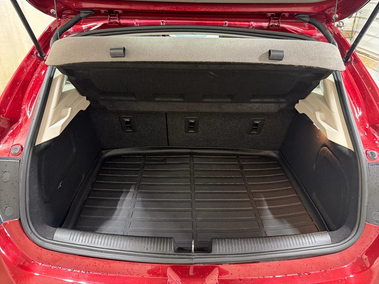 Chevrolet Cruze 4dr HB 1.4L Premier w/1SF 2017