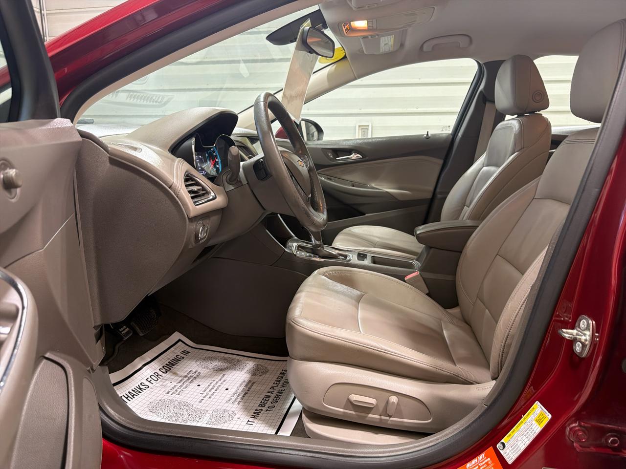 Chevrolet Cruze 4dr HB 1.4L Premier w/1SF 2017