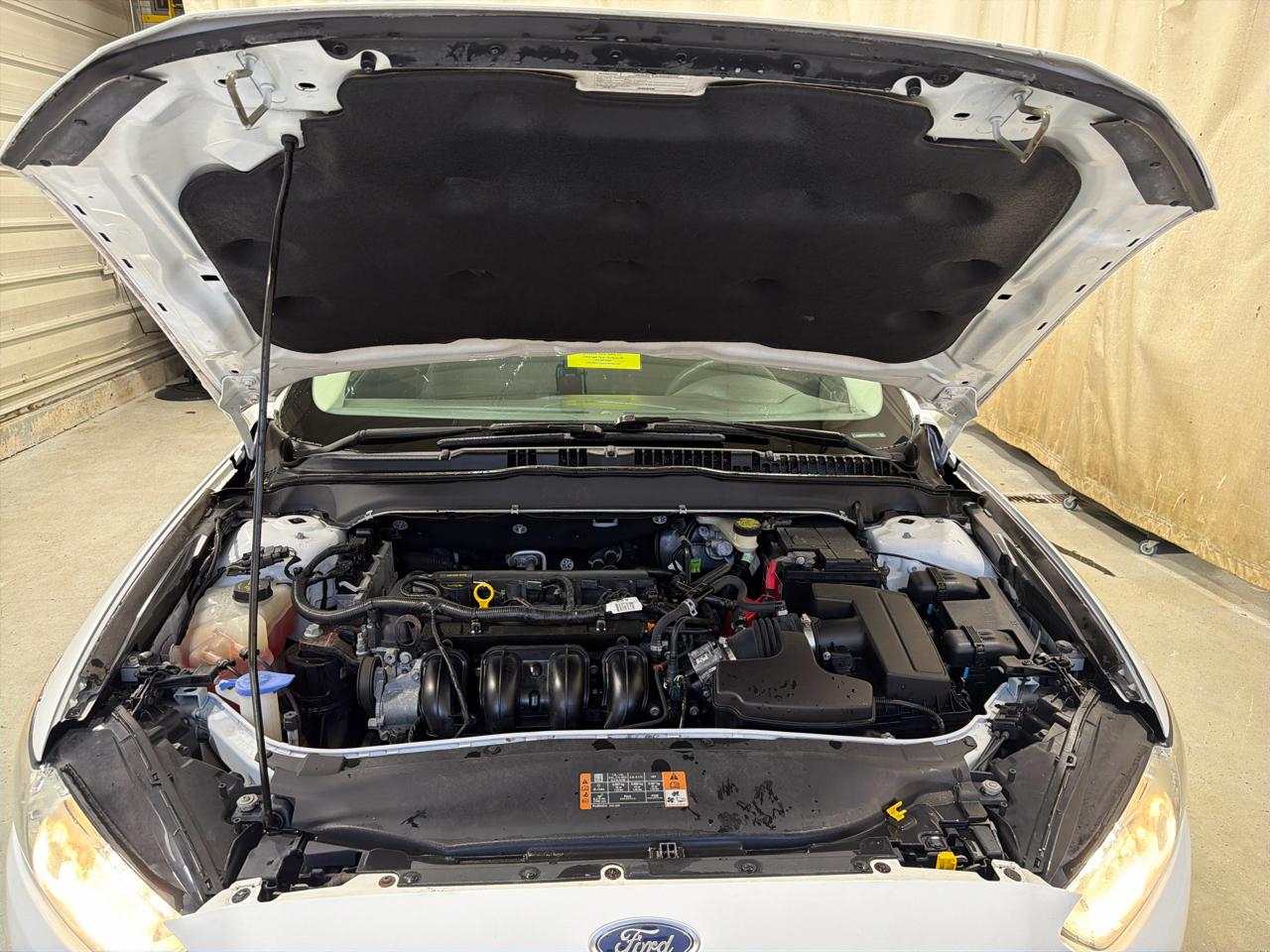 Ford Fusion 4dr Sdn SE FWD 2015