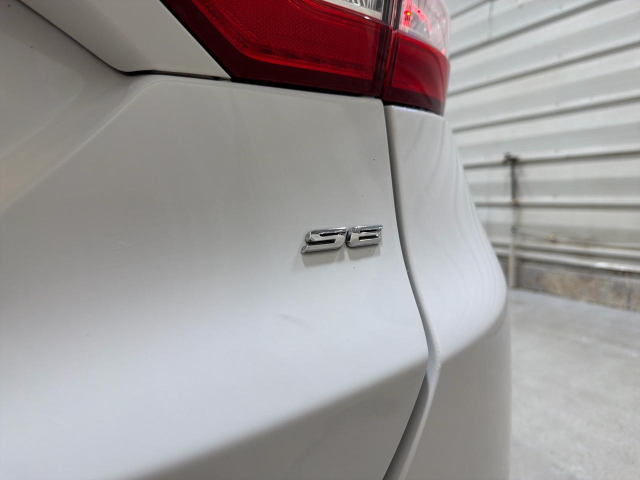 Ford Fusion 4dr Sdn SE FWD 2015