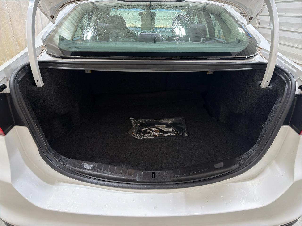 Ford Fusion 4dr Sdn SE FWD 2015