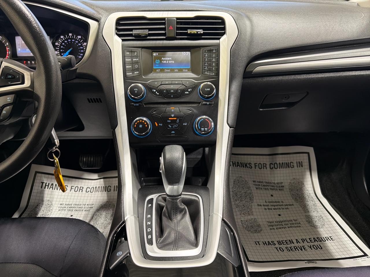 Ford Fusion 4dr Sdn SE FWD 2015