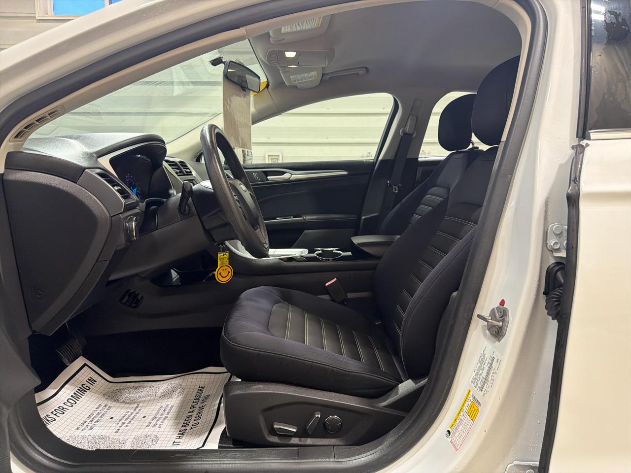 Ford Fusion 4dr Sdn SE FWD 2015