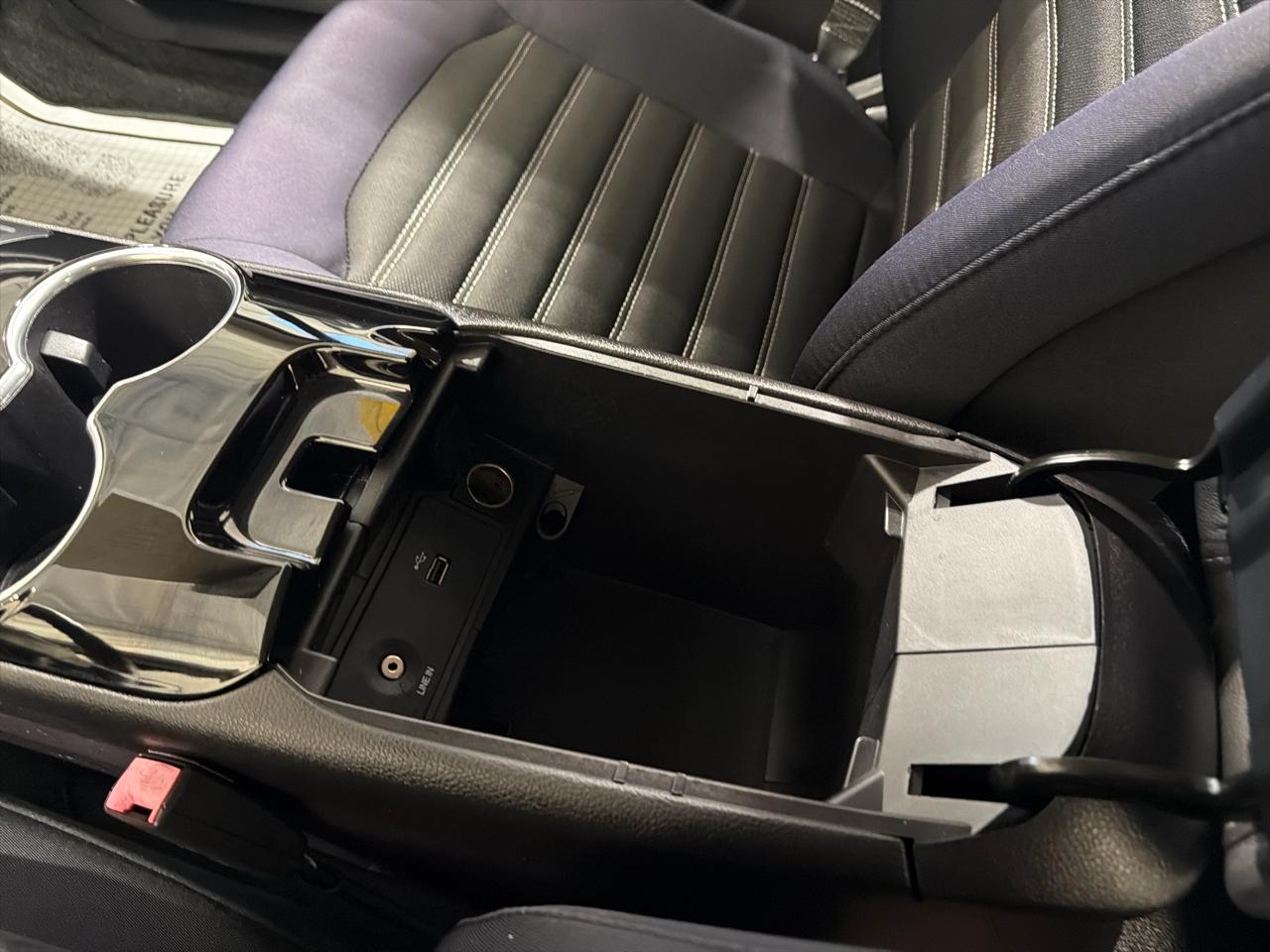 Ford Fusion 4dr Sdn SE FWD 2015