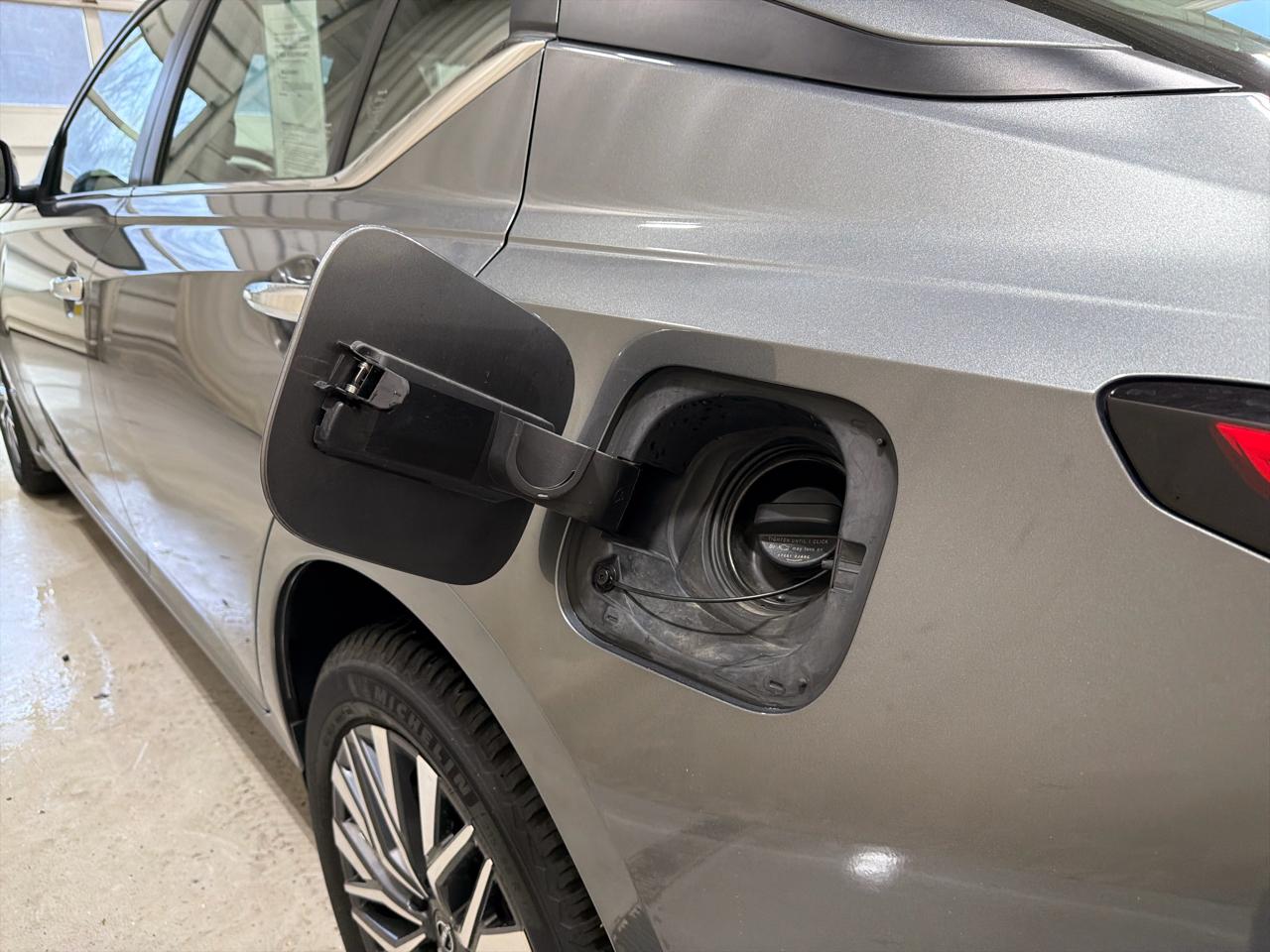 Nissan Altima 2.5 SV AWD Sedan 2023