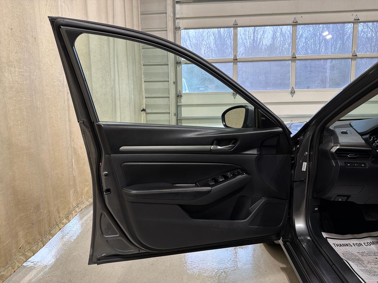 Nissan Altima 2.5 SV AWD Sedan 2023