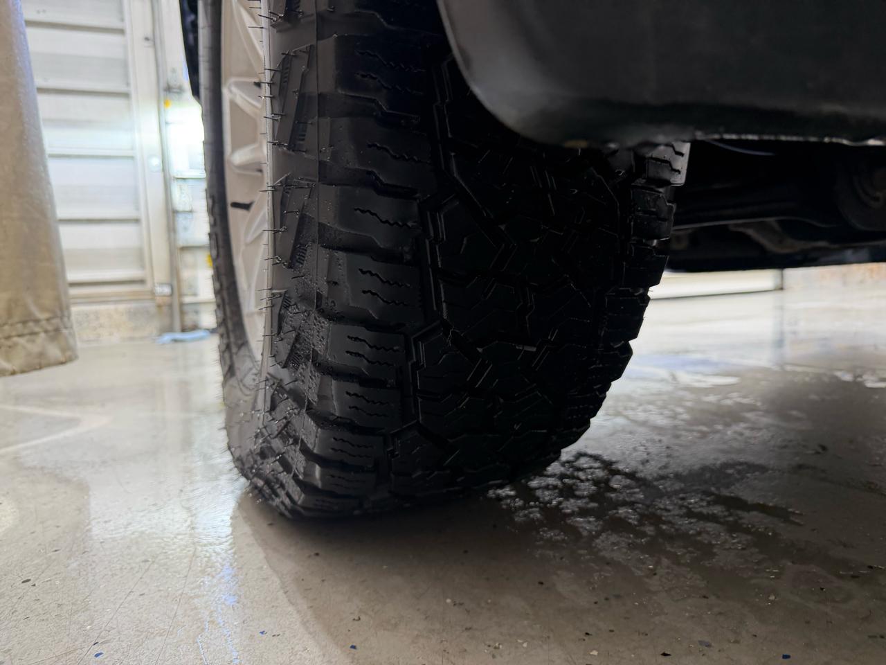 Chevrolet Silverado 1500 4WD Crew Cab 147" LT w/1LT 2023