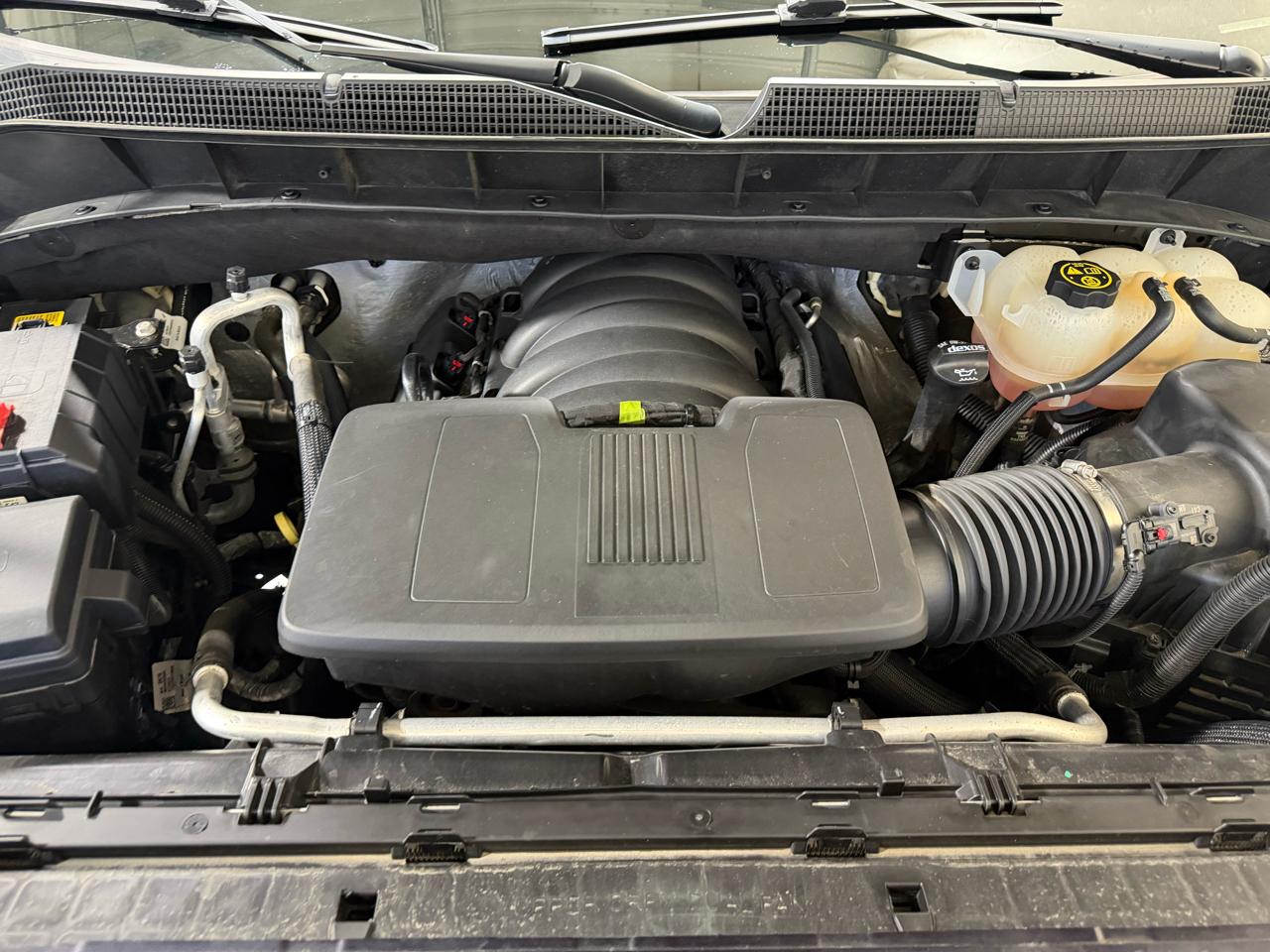 Chevrolet Silverado 1500 4WD Crew Cab 147" LT w/1LT 2023