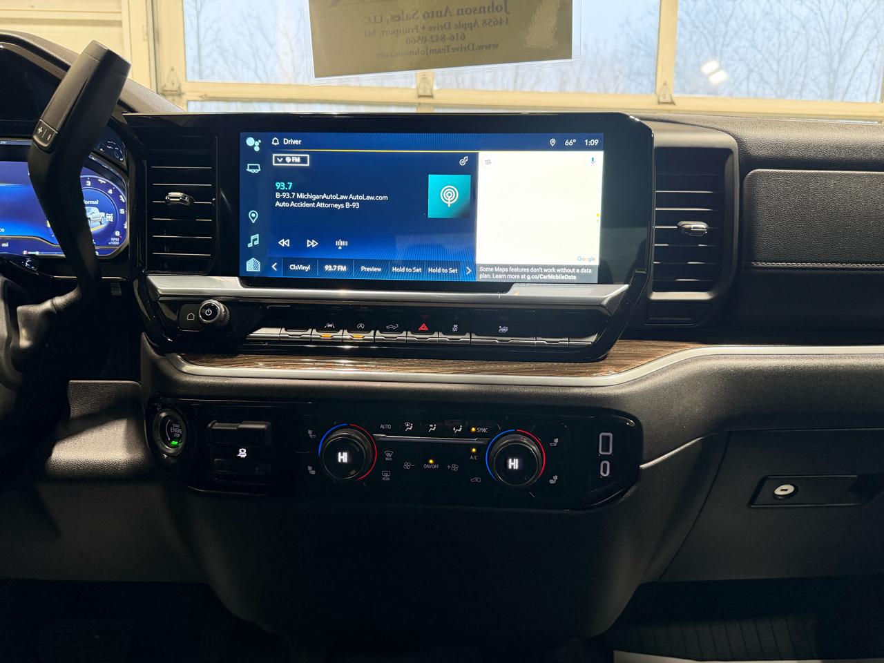 Chevrolet Silverado 1500 4WD Crew Cab 147" LT w/1LT 2023