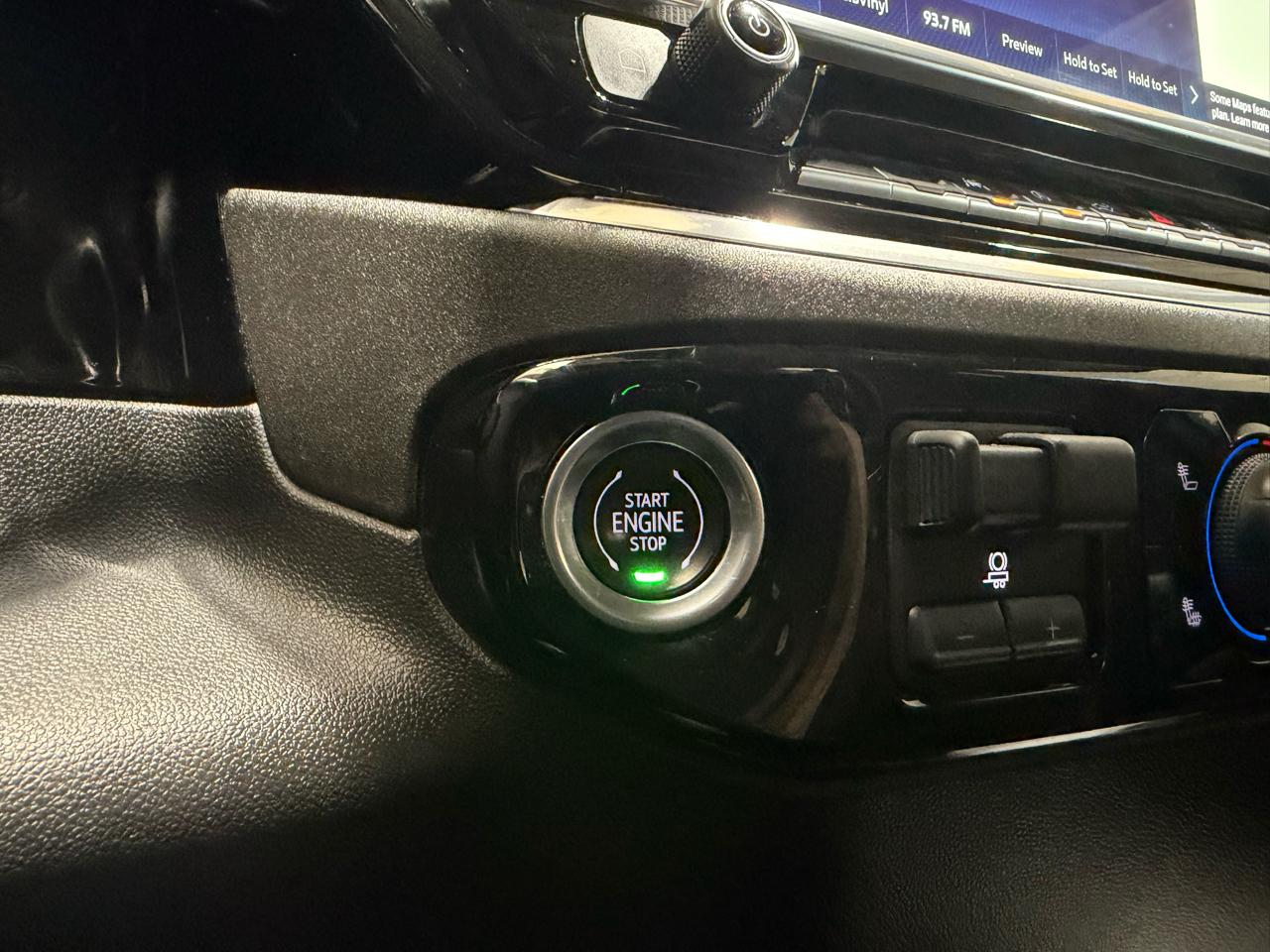 Chevrolet Silverado 1500 4WD Crew Cab 147" LT w/1LT 2023