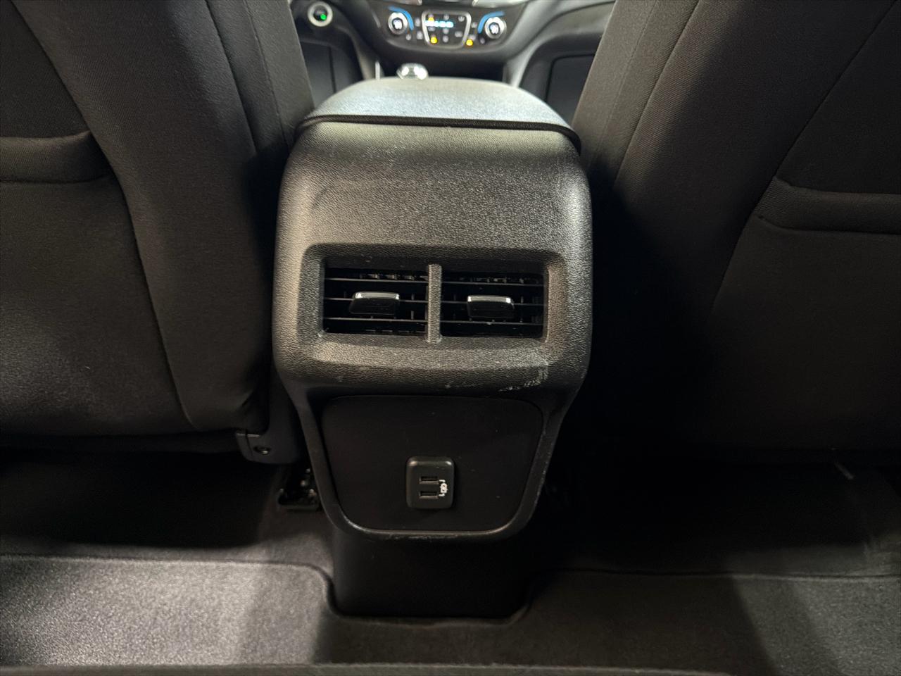 Chevrolet Equinox FWD 4dr LT w/1LT 2019