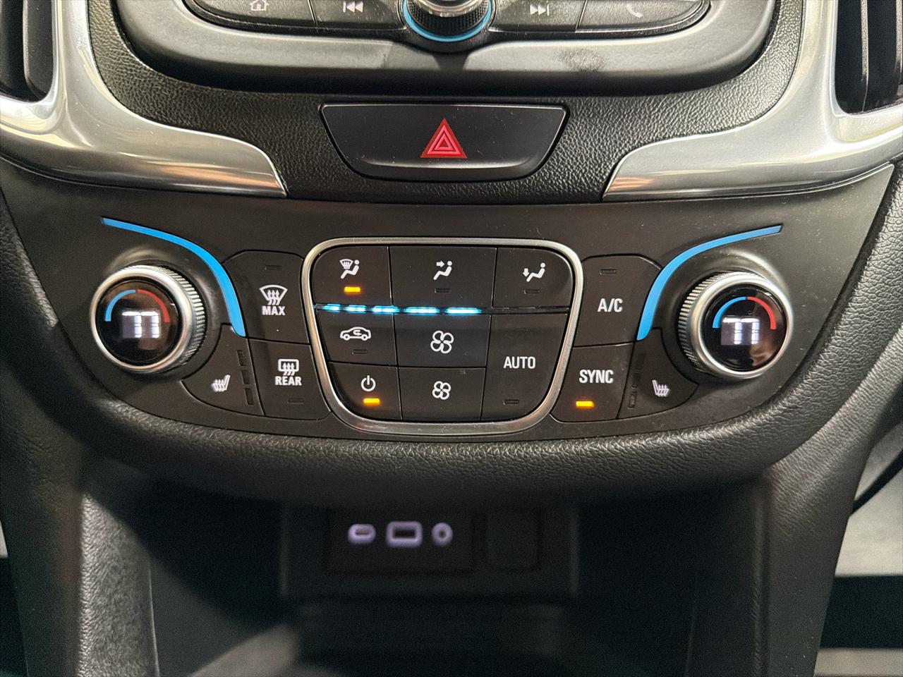 Chevrolet Equinox FWD 4dr LT w/1LT 2019