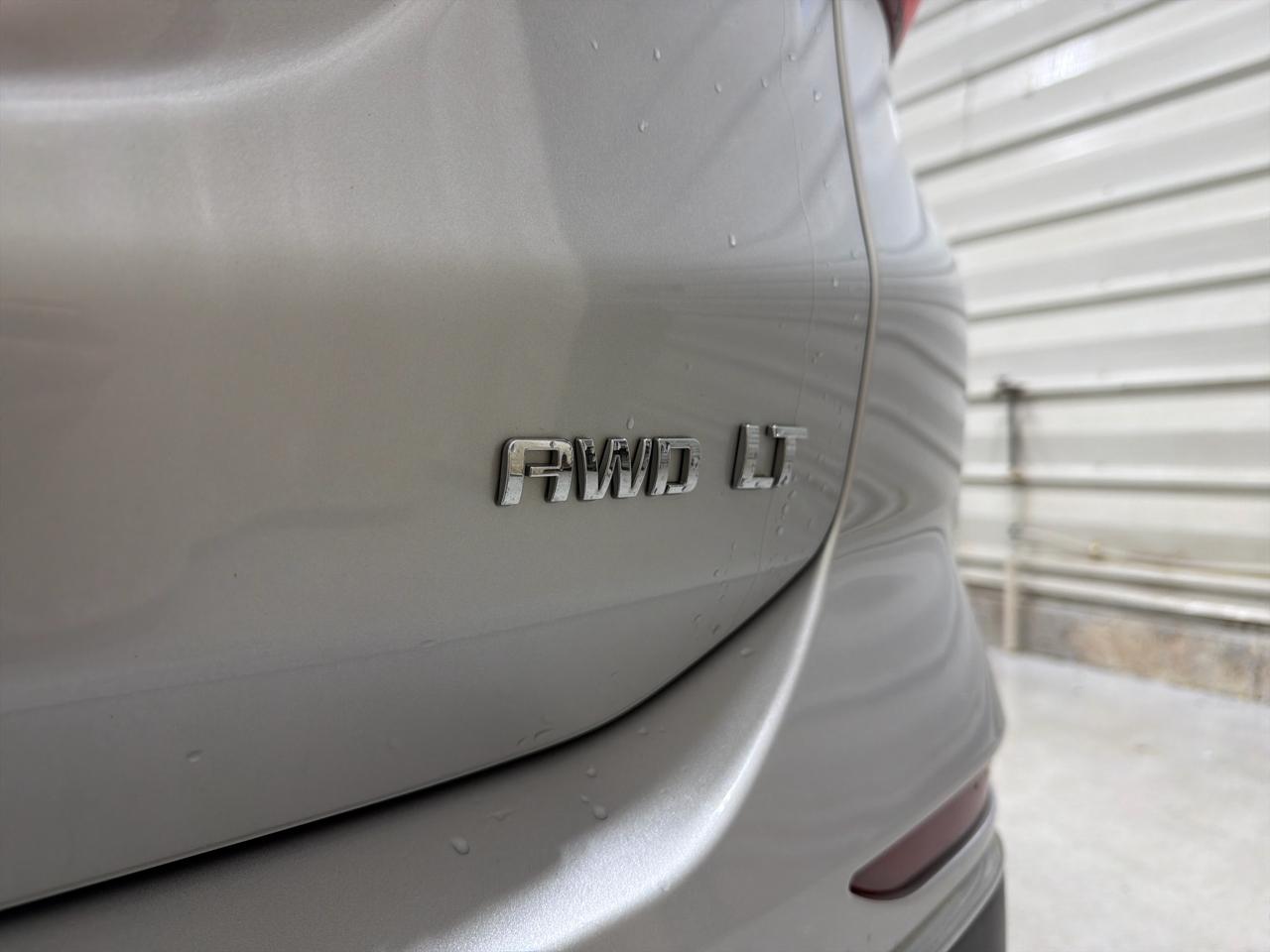 Chevrolet Equinox AWD 4dr LT w/1LT 2018