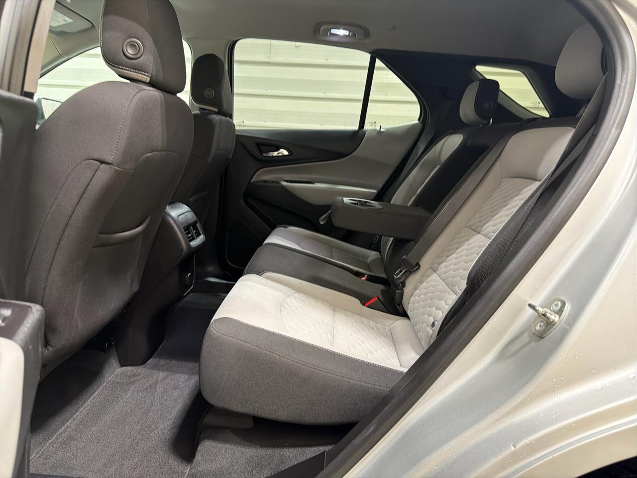 Chevrolet Equinox AWD 4dr LT w/1LT 2018