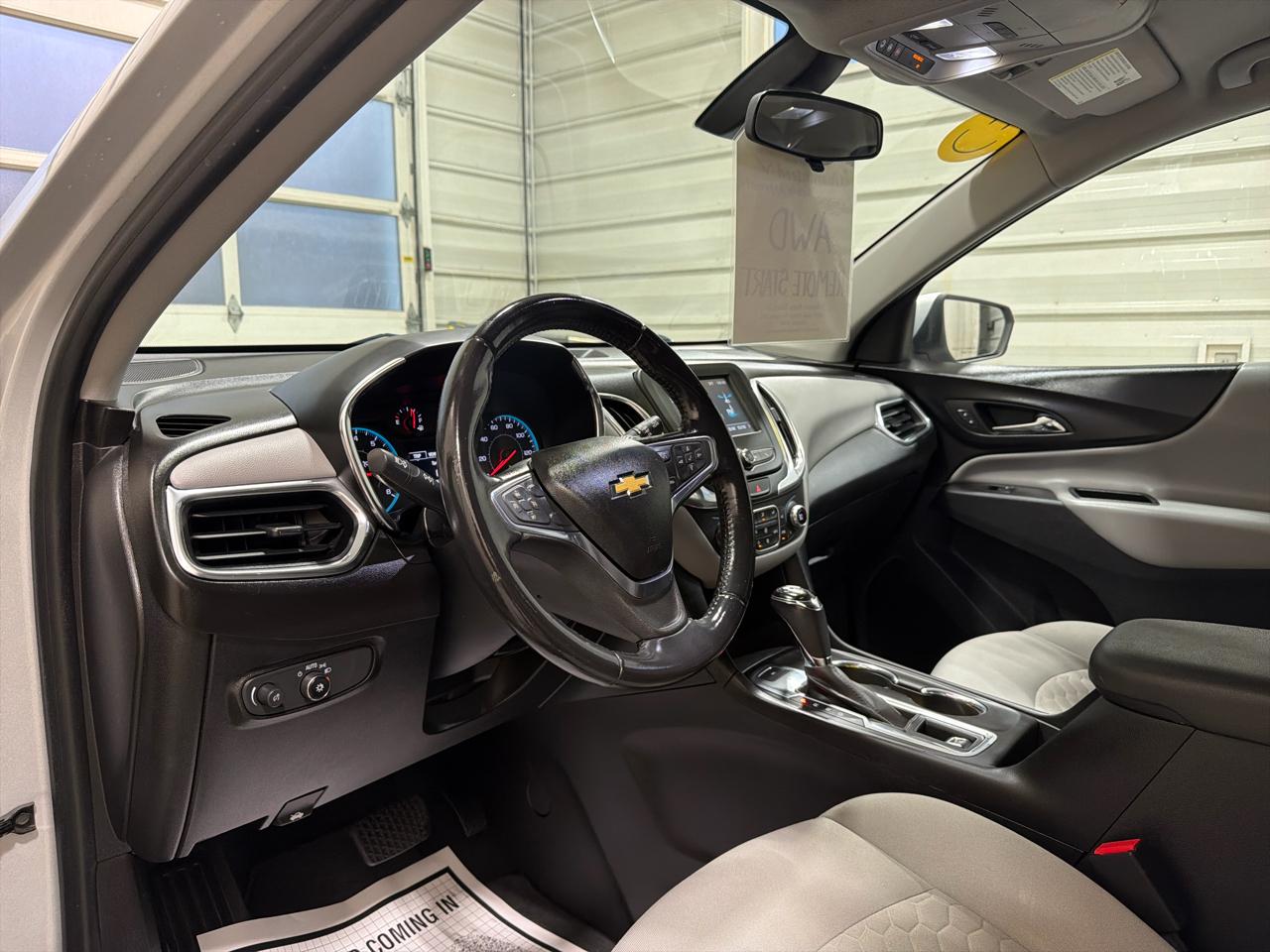 Chevrolet Equinox AWD 4dr LT w/1LT 2018