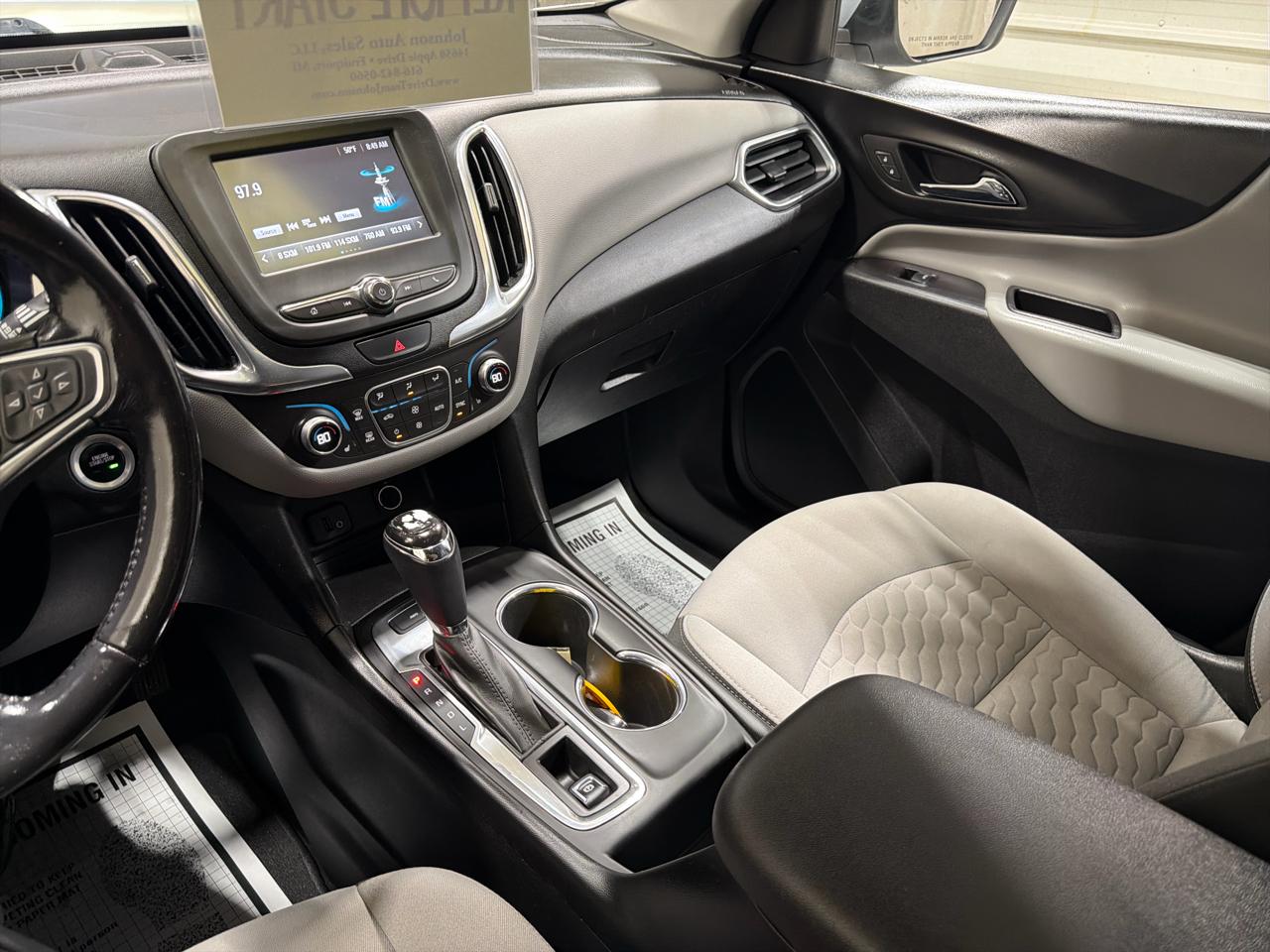 Chevrolet Equinox AWD 4dr LT w/1LT 2018